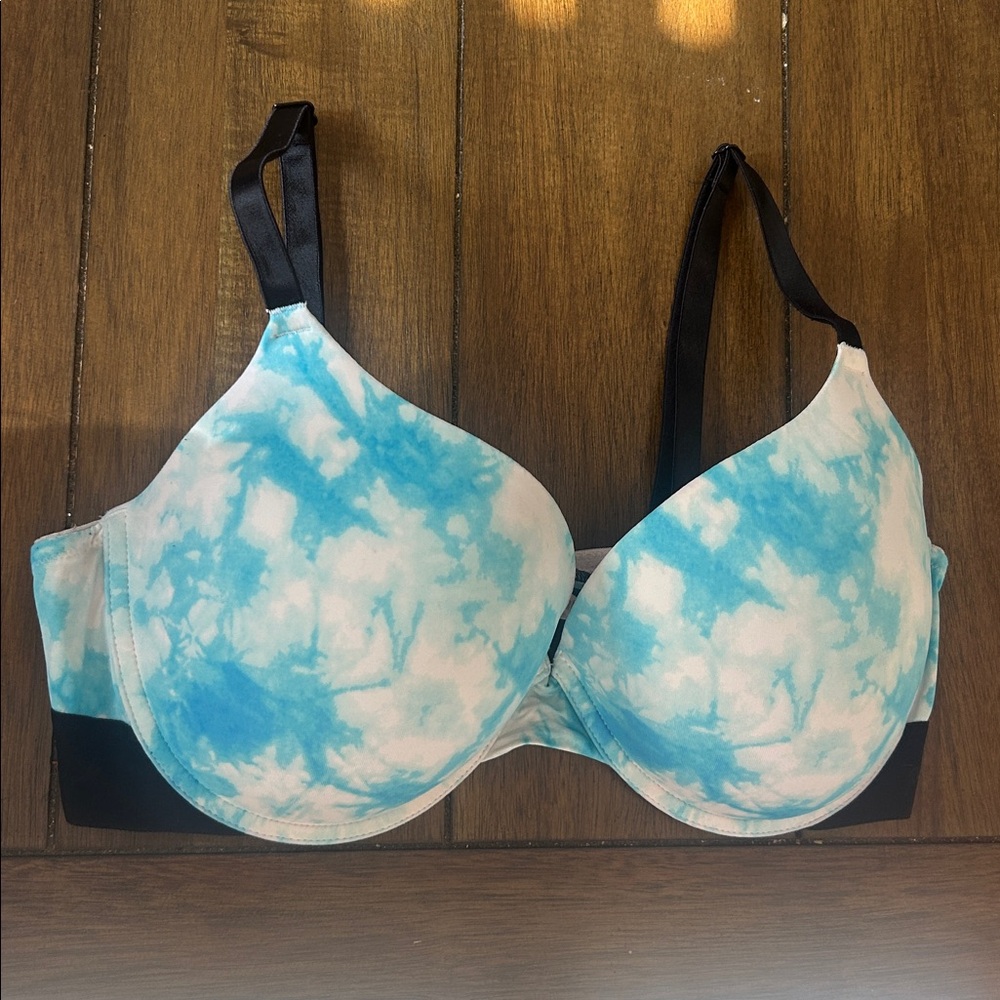 PINK by VS wear everywhere pusup bras size 36DD - Picture 2 of 5